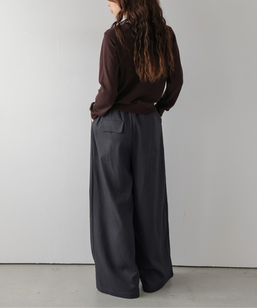 AMELY(エミリー)の「タックワイドパンツ/アシンメトリー/リラクシー(その他パンツ・レディース・ブラック/チャコール/ブラウン/カーキブラウン・M/L)」の9枚目の写真
