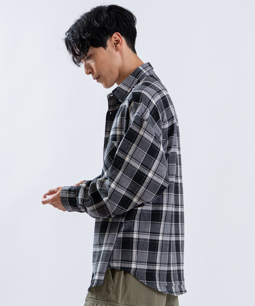 Universal Style Wear(ユニバーサルスタイルウェア)の「TCRビエラチェック長袖ルーズREGシャツ(シャツ/ブラウス・メンズ・C/A/B・LARGE/X-LARGE/MEDIUM)」の5枚目の写真