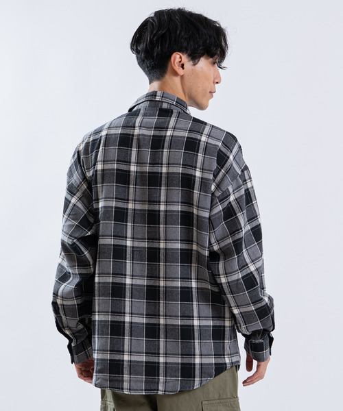 Universal Style Wear(ユニバーサルスタイルウェア)の「TCRビエラチェック長袖ルーズREGシャツ(シャツ/ブラウス・メンズ・C/A/B・LARGE/X-LARGE/MEDIUM)」の6枚目の写真