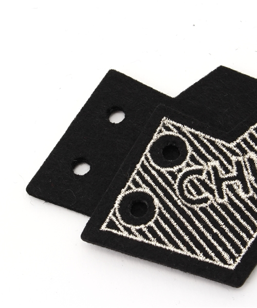 CHUBBYGANG（チャビーギャング）の「スニーカーウィング（シューケア用品・キッズ・レッド/シルバー・FREE）」の4枚目の写真