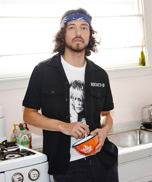 HYSTERIC GLAMOUR（ヒステリックグラマー）の「ROCKET#9 pt SH（シャツ/ブラウス・メンズ・ネイビー/ブラック・SMALL/LARGE/MEDIUM）」の2枚目の写真