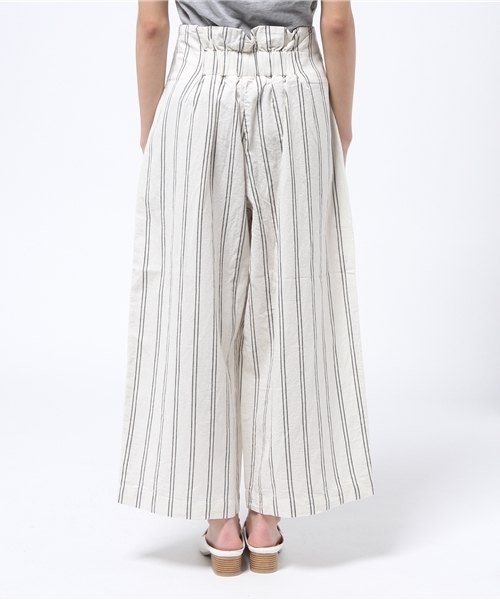 LBC（エルビーシー）の「コットンリネンタック使いガウチョパンツ（その他パンツ・レディース・オフホワイト/オリーブ/ネイビー・MEDIUM/LARGE）」の5枚目の写真