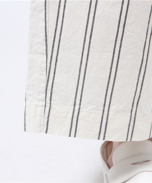 LBC（エルビーシー）の「コットンリネンタック使いガウチョパンツ（その他パンツ・レディース・オフホワイト/オリーブ/ネイビー・MEDIUM/LARGE）」の9枚目の写真