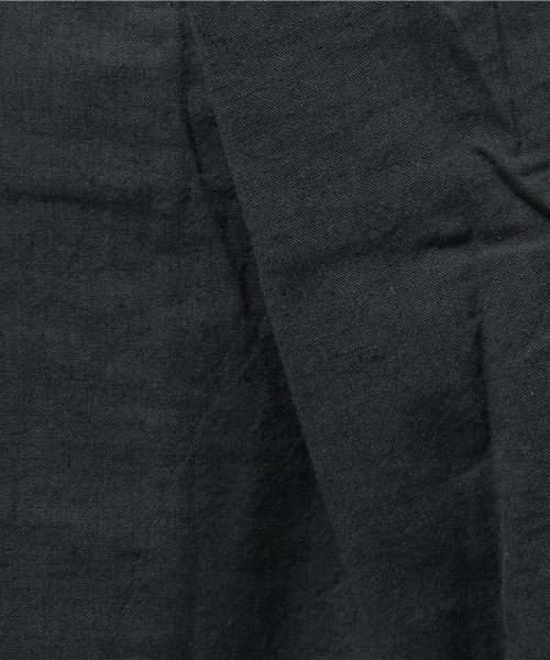 LBC（エルビーシー）の「コットンリネンタック使いガウチョパンツ（その他パンツ・レディース・オフホワイト/オリーブ/ネイビー・MEDIUM/LARGE）」の13枚目の写真