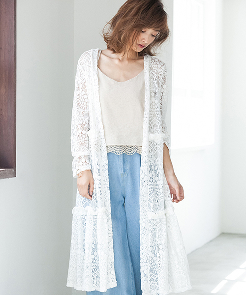 fifth（フィフス）の「フラワーレースロングガウン（カーディガン/ボレロ・レディース・モカ/ブラック/ホワイト・MEDIUM）」の2枚目の写真