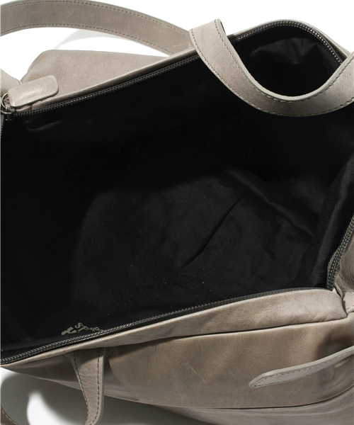 CAMPER(カンペール)の「PARERA ナナメ掛けショルダーM(ショルダーバッグ・レディース・グレー・FREE)」の7枚目の写真