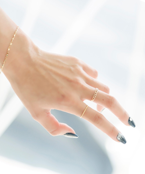 Jewel closet by L&Co.(ジュエルクローゼットバイエルアンドコー)の「K10 チェーン リング(リング・レディース・ゴールド/ゴールド系その他/ゴールド系その他2・11号/9号/13号)」の6枚目の写真