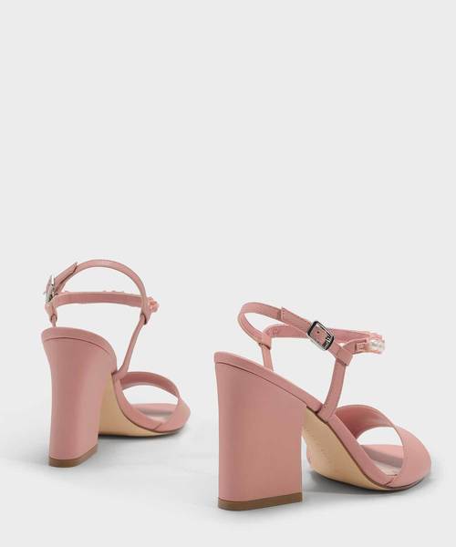 CHARLES & KEITH（チャールズ & キース）の「パールエンベリッシュサンダル / PEARL EMBELLISHED SANDALS（サンダル・レディース・ブラック/ピンク・23cm/23.5cm/24.5cm/25cm）」の11枚目の写真