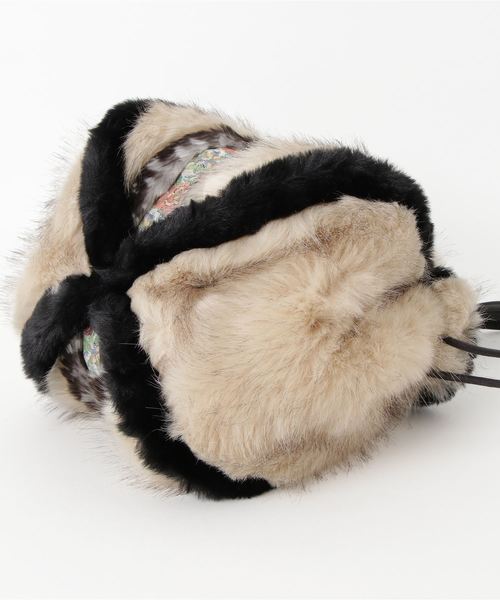 Casselini（キャセリーニ）の「エスキモー巾着Ⅱ（ショルダーバッグ・レディース・ベージュ/アイボリー・FREE）」の4枚目の写真