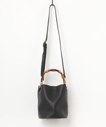 koe | バンブーハンドルバッグ(ハンドバッグ)