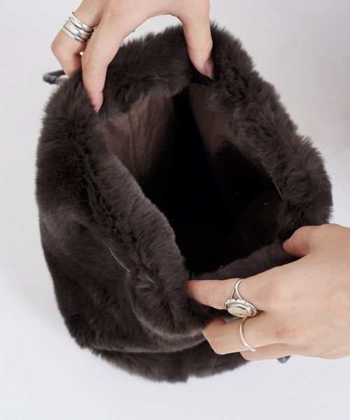 SHIPS(シップス)の「レッキスショルダーバック◇(ショルダーバッグ・レディース・ダークブラウン・ONE SIZE)」の3枚目の写真