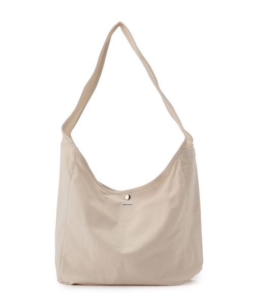 BEAMS BOY（ビームスボーイ）の「SOFT CREAM / メッセンジャーバッグ（ショルダーバッグ・レディース・ネイビー/その他1/ナチュラル/ブラック・ONE SIZE）」の7枚目の写真