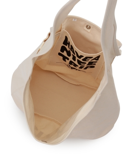 BEAMS BOY（ビームスボーイ）の「SOFT CREAM / メッセンジャーバッグ（ショルダーバッグ・レディース・ネイビー/その他1/ナチュラル/ブラック・ONE SIZE）」の10枚目の写真