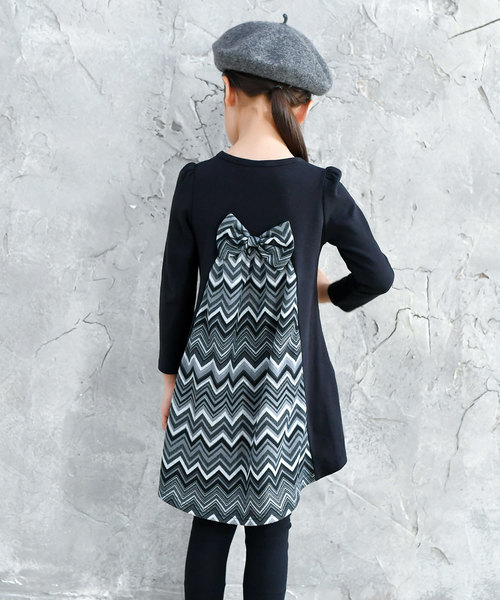 Bee des Bee（ビーデスビー）の「選べる16柄 長袖 Aライン ワンピース（ワンピース・キッズ・その他2/その他3/その他4/その他8/その他12/その他14/その他15/その他9/その他16/その他10/その他1/その他6/その他7/その他13/その他5/その他11・110cm/100cm/120cm/130cm/140cm/150cm）」の14枚目の写真