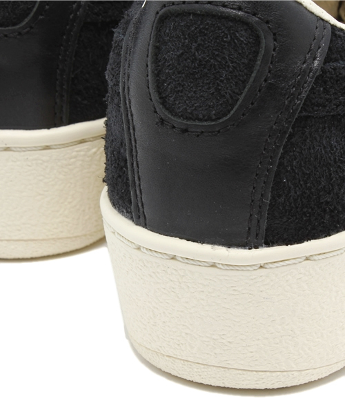 Alexander McQUEEN PUMA（アレキサンダーマックイーンプーマ）の「Tabaka (WOMEN) - ALEXANDER McQUEEN PUMA（スニーカー・レディース・ブラック/ベージュ/レッド・3/7/6/4/5）」の11枚目の写真