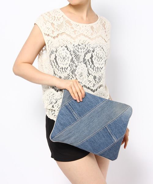 goa(ゴア)の「USED Denim パッチワーククラッチBAG(クラッチバッグ・レディース・インディゴブルー・FREE)」の4枚目の写真