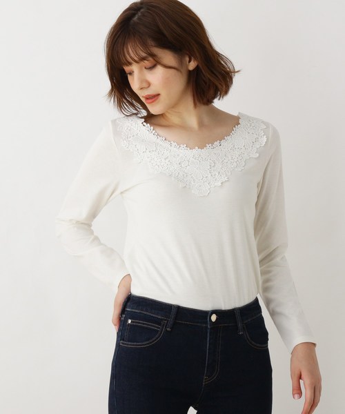 grove（グローブ）の「【S-LLあり】シアバター襟レース長袖プルオーバー（Tシャツ/カットソー・レディース・ライトブルー/ブラウン系その他/アイボリー/ブラック・01/02/03/04）」の2枚目の写真