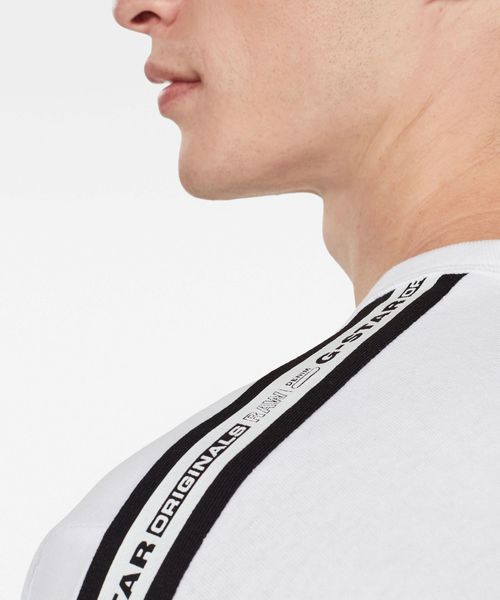 G-STAR(ジースター)の「KORPAZ ART RELAXED T-SHIRT(Tシャツ/カットソー・メンズ・ホワイト/ダークブラック・LARGE/MEDIUM/X-LARGE/X-SMALL/XX-SMALL/SMALL)」の3枚目の写真