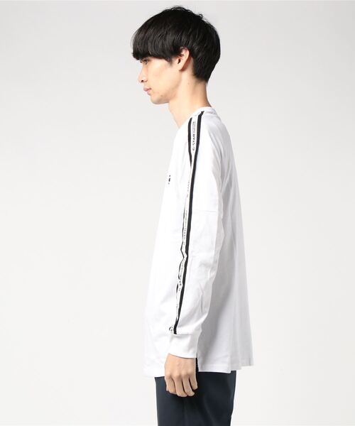 G-STAR(ジースター)の「KORPAZ ART RELAXED T-SHIRT(Tシャツ/カットソー・メンズ・ホワイト/ダークブラック・LARGE/MEDIUM/X-LARGE/X-SMALL/XX-SMALL/SMALL)」の18枚目の写真