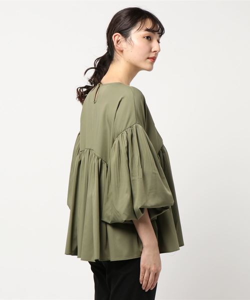 rps（アールピーエス）の「消しプリーツバルーン袖ブラウス（シャツ/ブラウス・レディース・ブラック/ベージュ系その他/ライトカーキ/ブルー・M）」の16枚目の写真