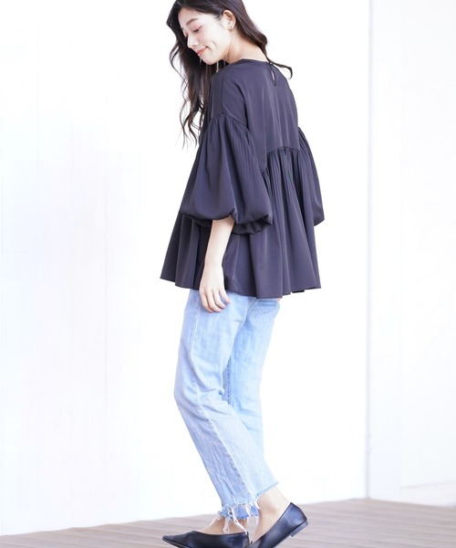 rps（アールピーエス）の「消しプリーツバルーン袖ブラウス（シャツ/ブラウス・レディース・ブラック/ベージュ系その他/ライトカーキ/ブルー・M）」の15枚目の写真