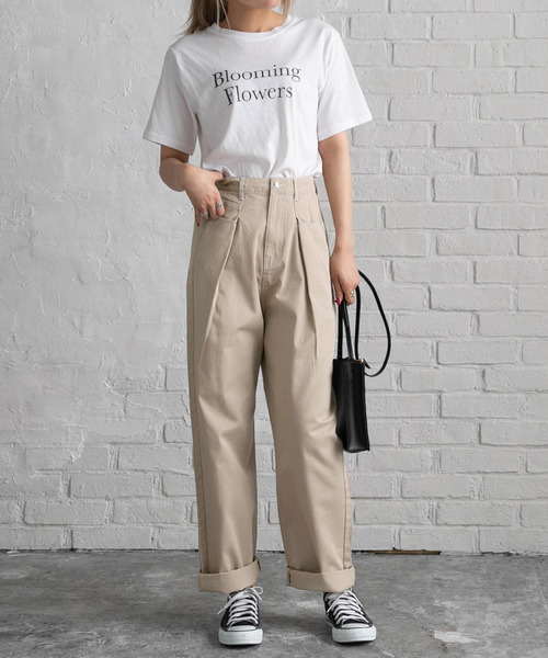 Newlyme(ニューリーミー)の「タックウエストテーパードパンツ(その他パンツ・レディース・ブラック/ブルー/アイボリー/その他1/ライトベージュ・MEDIUM/LARGE)」の18枚目の写真
