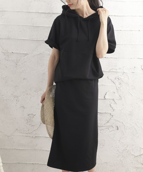 Girly Doll（ガーリードール）の「スウェットパーカーセットアップ（サロペット/オーバーオール・レディース・ブラック/杢グレー/グレイッシュベージュ・FREE）」の3枚目の写真