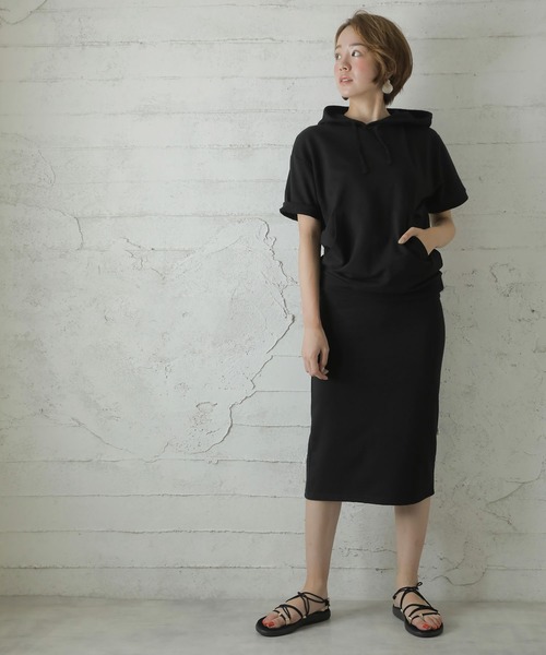 Girly Doll（ガーリードール）の「スウェットパーカーセットアップ（サロペット/オーバーオール・レディース・ブラック/杢グレー/グレイッシュベージュ・FREE）」の21枚目の写真