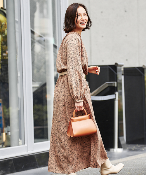 セール ワンピース 限定 ランダムドットワンピース ワンピース Qualite カリテ のファッション