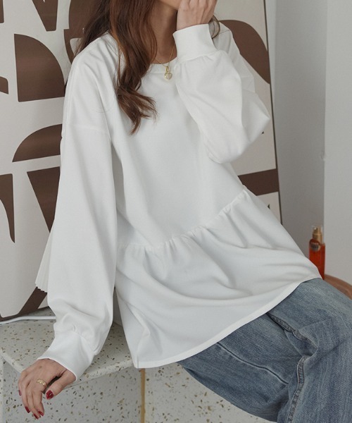 ABITOKYO（アビトーキョー）の「ルージングフリル切り替えトレーナー（スウェット・レディース・ホワイト/ブラック/イエロー/ブルー/ダークグレー/ブルーグレー/ライトグリーン・M/L）」の13枚目の写真