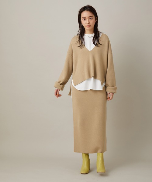 ADAM ET ROPE'(アダムエロペ)の「【セットアイテム】ロンT付きスムースチュニック(ニット/セーター・レディース・ホワイト/ベージュ・FREE)」の4枚目の写真