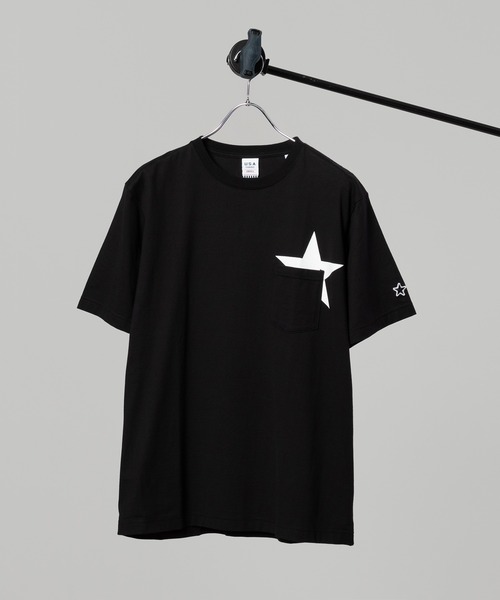 tk.TAKEO KIKUCHI(ティーケータケオキクチ)の「【WEB限定/S~3L】スタープリント半袖Tシャツ(ユニセックスアイテム)(Tシャツ/カットソー・レディース・ホワイト/ダークグリーン/ブラック/サンドベージュ/ライトグリーン/ライトパープル/レモンイエロー/ブラック系/ブルー/ホワイト系1・01/02/03/04/05)」の1枚目の写真