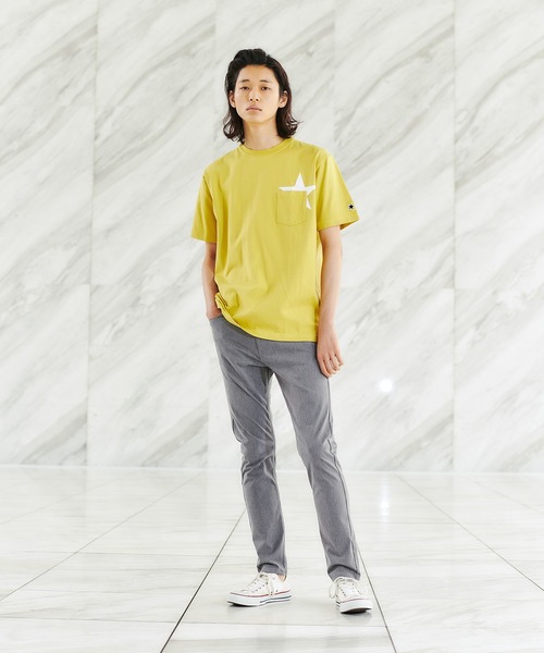 tk.TAKEO KIKUCHI(ティーケータケオキクチ)の「【WEB限定/S~3L】スタープリント半袖Tシャツ(ユニセックスアイテム)(Tシャツ/カットソー・レディース・ホワイト/ダークグリーン/ブラック/サンドベージュ/ライトグリーン/ライトパープル/レモンイエロー/ブラック系/ブルー/ホワイト系1・01/02/03/04/05)」の17枚目の写真