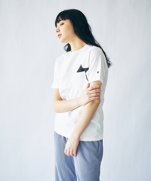 tk.TAKEO KIKUCHI(ティーケータケオキクチ)の「【WEB限定/S~3L】スタープリント半袖Tシャツ(ユニセックスアイテム)(Tシャツ/カットソー・レディース・ホワイト/ダークグリーン/ブラック/サンドベージュ/ライトグリーン/ライトパープル/レモンイエロー/ブラック系/ブルー/ホワイト系1・01/02/03/04/05)」の11枚目の写真