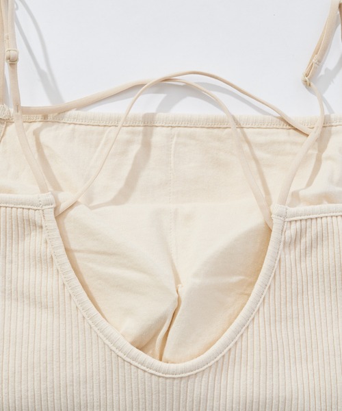 Chico(チコ)の「【新色追加】パット付きバッククロスキャミ(キャミソール・レディース・アイボリー/ブラック/ライトベージュ/ミント/パープル/ピンク/カーキ/ブラウン・FREE)」の11枚目の写真