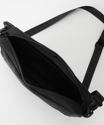 【未使用】ブラックレーベル BLACK lab. ロゴ ボディバッグ 黒 BLACK LABEL CRESTBRIDGE（ブラックレーベル・クレストブリッジ