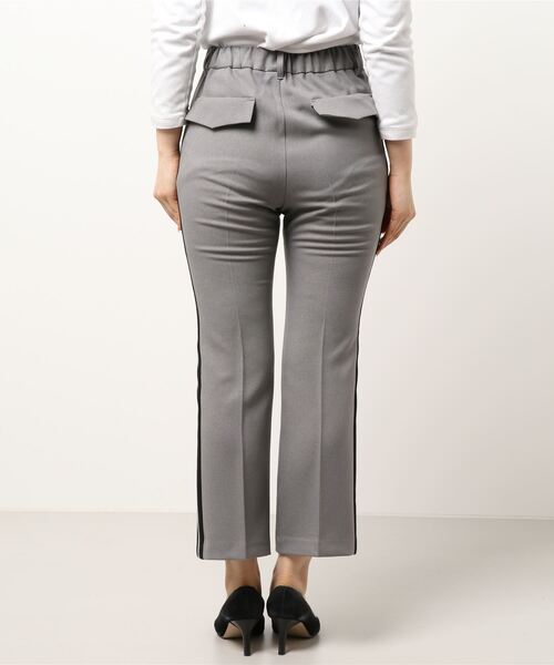 La SRIC（ラスリック）の「La SRIC / アンクル丈フレアラインパンツ（その他パンツ・レディース・ベージュ/グレー・38）」の7枚目の写真