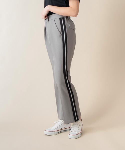 La SRIC（ラスリック）の「La SRIC / アンクル丈フレアラインパンツ（その他パンツ・レディース・ベージュ/グレー・38）」の8枚目の写真