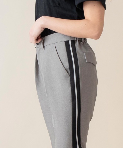 La SRIC（ラスリック）の「La SRIC / アンクル丈フレアラインパンツ（その他パンツ・レディース・ベージュ/グレー・38）」の22枚目の写真