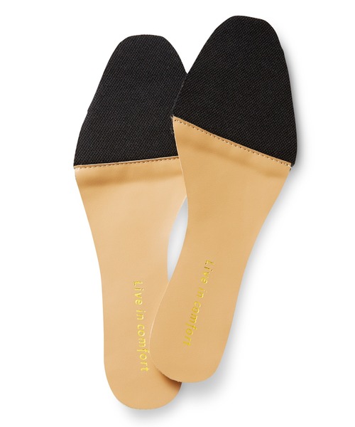 Live in comfort（リブインコンフォート）の「リブ　イン　コンフォート　ゆったり履けてスッキリ見える　品のある型押し４Ｅローファー（ローファー・レディース・ブラック/アイボリー・1/2/4/6/3/5）」の3枚目の写真