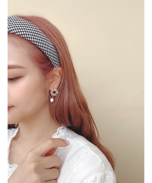 jumelle（ジュメロ）の「千鳥カチューシャ（カチューシャ・レディース・A・FREE）」の2枚目の写真