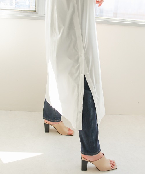 Social GIRL（ソーシャルガール）の「スリットボタンシャツワンピース（シャツワンピース・レディース・ベージュ/オフホワイト/モカ・M）」の18枚目の写真