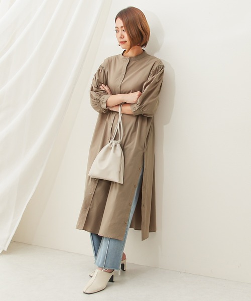 Social GIRL（ソーシャルガール）の「スリットボタンシャツワンピース（シャツワンピース・レディース・ベージュ/オフホワイト/モカ・M）」の10枚目の写真