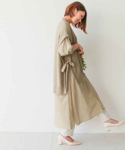 Social GIRL（ソーシャルガール）の「スリットボタンシャツワンピース（シャツワンピース・レディース・ベージュ/オフホワイト/モカ・M）」の9枚目の写真