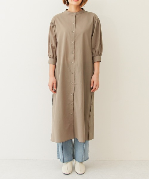 Social GIRL（ソーシャルガール）の「スリットボタンシャツワンピース（シャツワンピース・レディース・ベージュ/オフホワイト/モカ・M）」の11枚目の写真
