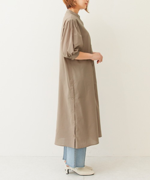 Social GIRL（ソーシャルガール）の「スリットボタンシャツワンピース（シャツワンピース・レディース・ベージュ/オフホワイト/モカ・M）」の7枚目の写真