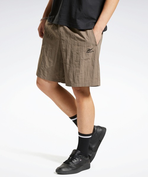 Reebok（リーボック）の「eightyone ウーブン ショーツ / Woven Shorts（その他パンツ・メンズ・ライトブラウン/ブラック・X-LARGE/LARGE/XX-LARGE/XXX-LARGE/SMALL/MEDIUM）」の2枚目の写真