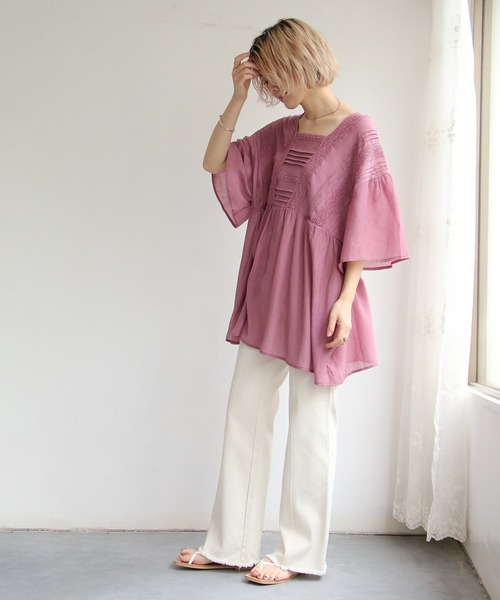 notch.（ノッチ）の「スクエアネックフレアスリーブブラウス（シャツ/ブラウス・レディース・オフホワイト/マルーン/ブラック・M）」の17枚目の写真