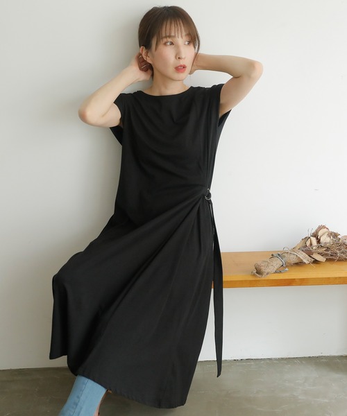 ElegChic(エレグシック)の「サイドベルトワンピース(ワンピース・レディース・ブラック/グレー/モカ・4L/M/XL)」の1枚目の写真
