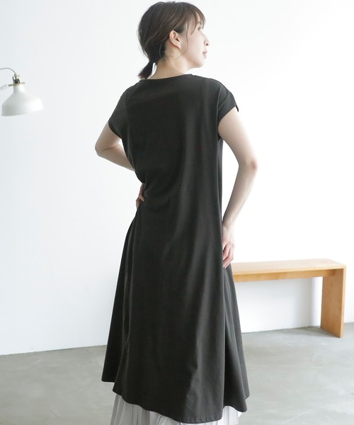 ElegChic(エレグシック)の「サイドベルトワンピース(ワンピース・レディース・ブラック/グレー/モカ・4L/M/XL)」の14枚目の写真